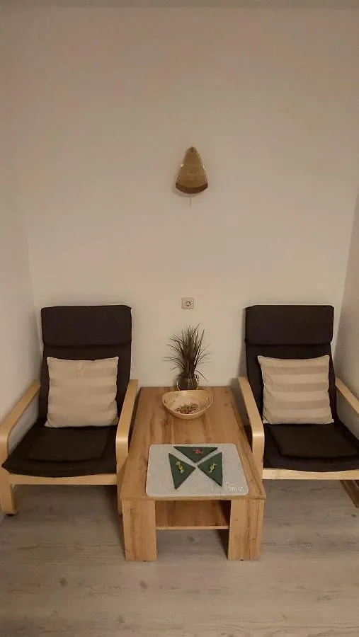 Apartamento Pension Ringo, Airport Pit Stop, Bahnhof Und Flughafen In Der Naehe Baden-Baden 0*,  Alemania